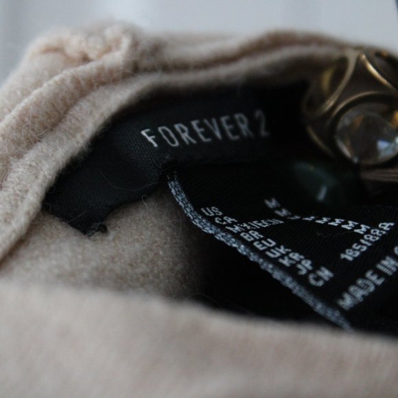 Forever 21 Beige Cropped Hoodie - Picture 9 of 9